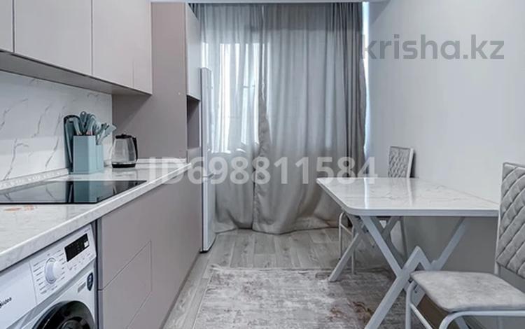 1-бөлмелі пәтер · 42 м², мкр Ожет, Северное кольцо 92/2, бағасы: 14 000 ₸ в Алматы, Алатауский р-н — фото 21