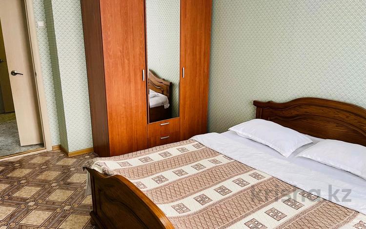 2-комнатная квартира · 40 м² · 4/9 этаж, Абая 108 — Универмаг,сити центр, Абая 108 за 15 000 ₸ в Уральске — фото 24