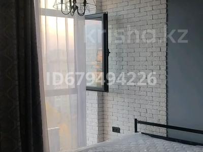 1-бөлмелі пәтер, 50 м², 11/13 қабат ай сайын, Толе би 189/3 — Жарокова, бағасы: 400 000 〒 в Алматы, Алмалинский р-н