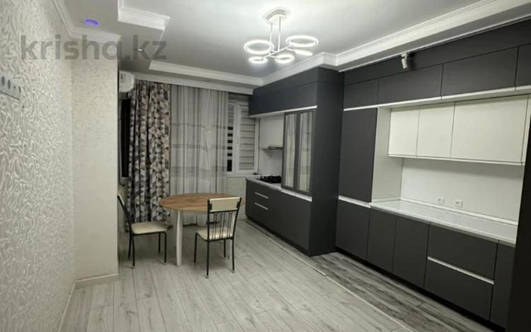 3-комнатная квартира · 111 м² · 6/9 этаж, 17-й мкр 95 за 40 млн ₸ в Актау — фото 2