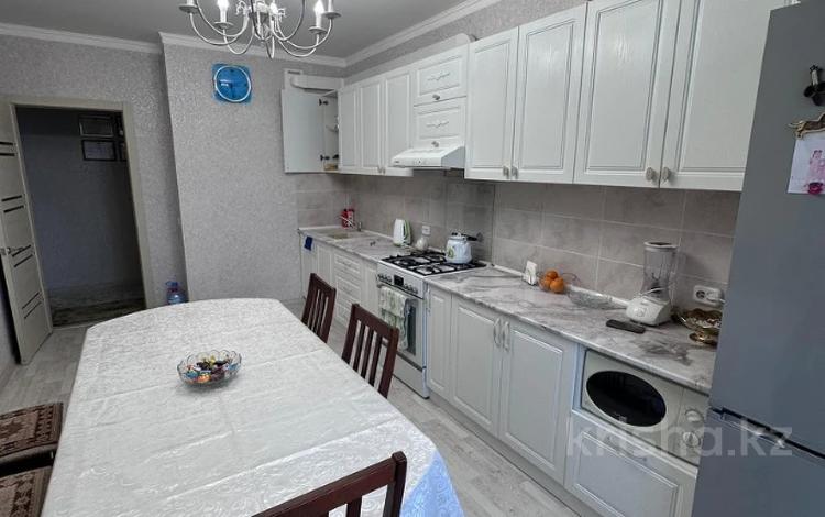 3-комнатная квартира · 97.7 м² · 2/9 этаж, 8-й Микрорайон 24 за 56.5 млн 〒 в Костанае — фото 2