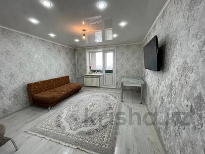 3-комнатная квартира, 63 м², 8/10 этаж, Жаяу Мусы 1 за 23.5 млн 〒 в Павлодаре