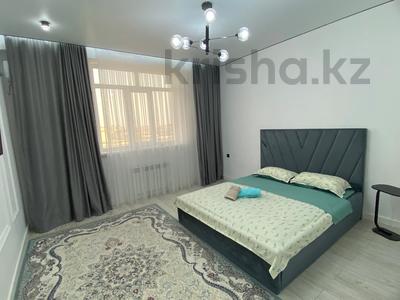 Аренда квартир посуточно в Атырауской обл.: 1-комнатная квартира · 44 м² · 9/9 этаж, мкр Атырау, Абулхайыр хана 51а — Возле бином за 14 000 〒 1-комнатная квартира · 44 м² · 9/9 этаж, мкр Атырау, Абулхайыр хана 51а — Возле бином за 14 000 〒