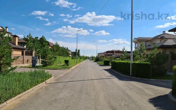 Участок · 14 соток, Депутатский посёлок за 170 млн ₸ в Астане — фото 2