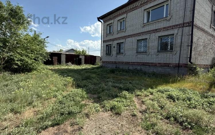 Отдельный дом · 9 комнат · 397 м² · 32 сот., Жакенова Абдыкова 15А за 36 млн ₸ в Кенжеколе — фото 2
