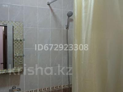 2-бөлмелі пәтер, 70 м², 5/5 қабат ай сайын, мкр Нурсая 106, бағасы: 160 000 〒 в Атырау, мкр Нурсая