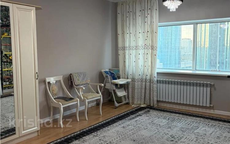 3-бөлмелі пәтер · 88.5 м² · 15/33 қабат, Достык — БЕЗ КОМИССИИ ДЛЯ ПОКУПАТЕЛЯ!!! БЕСПЛАТНАЯ КОНСУЛЬТАЦИЯ ПО ИПОТЕКЕ!!!, бағасы: 45 млн ₸ в Астане, Есильский р-н — фото 2