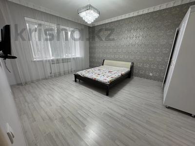 2-комнатная квартира · 52 м² · 3/10 этаж, мкр. Алтын орда, Баишева за 170 000 ₸ в Актобе