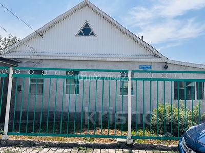 Отдельный дом · 4 комнаты · 90 м² · 6 сот., мкр Новый Город — Шекспира за 28.2 млн 〒 в Караганде, Казыбек би р-н