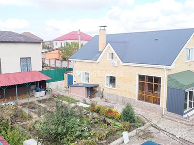 Отдельный дом · 5 комнат · 240 м² · 5 сот., Пришахтинск — Шаханская 18 за ~ 53.5 млн 〒 в Караганде, Алихана Бокейханова р-н