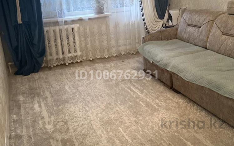 3-бөлмелі пәтер · 64.5 м² · 4/5 қабат, Беркимбаева — Магазин Уголек, бағасы: 17.9 млн ₸ в Экибастузе — фото 2