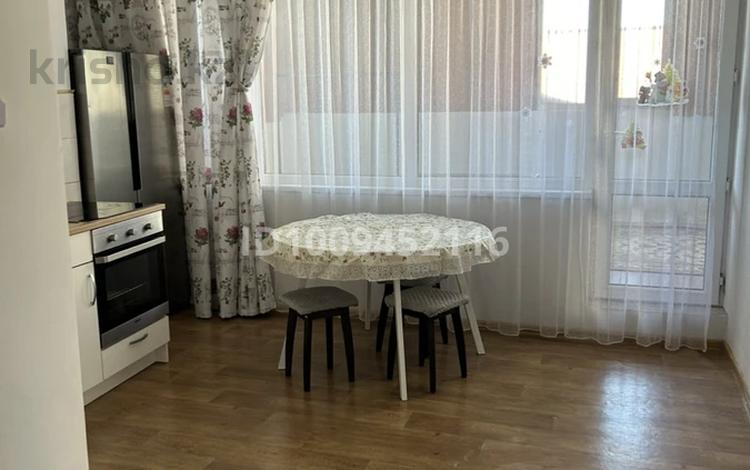 2-бөлмелі пәтер · 90 м² · 10/10 қабат, Орынбор 12, бағасы: 35 млн ₸ в Астане, Есильский р-н — фото 13