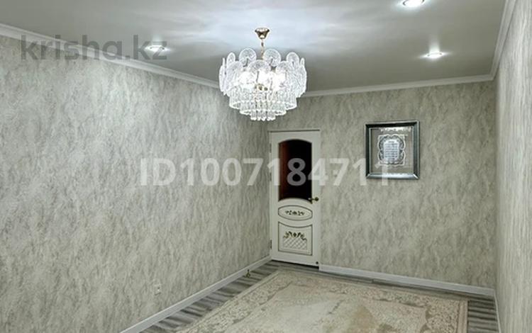 3-бөлмелі пәтер · 70 м² · 4/5 қабат, 12-й мкр 48, бағасы: 25 млн ₸ в Актау — фото 2