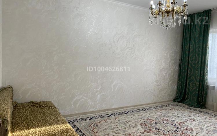 3-бөлмелі пәтер · 70 м² · 4/5 қабат, 18-й микрорайон, 18-й микрорайон 58 — Рыскулова-Еримбетова., бағасы: 27 млн ₸ в Шымкенте, Аль-Фарабийский р-н — фото 4
