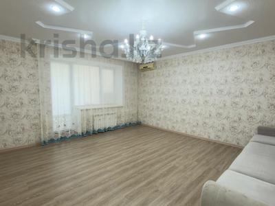 2-бөлмелі пәтер · 89 м² · 4/5 қабат, Алтын орда ш/а., бағасы: 31 млн ₸ в Актобе, мкр. Алтын орда