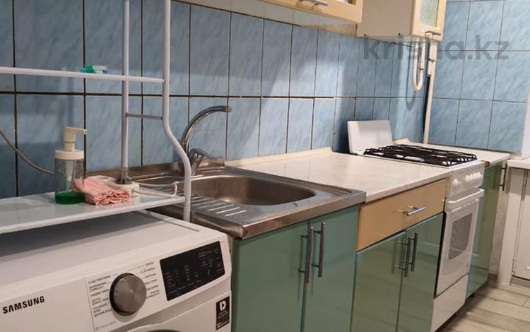 2-комнатная квартира · 56 м² · 2/5 этаж, Абая 40 за 150 000 ₸ в Петропавловске — фото 2