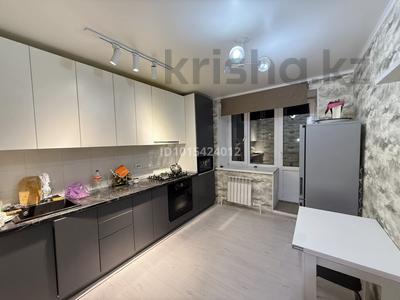 2-бөлмелі пәтер · 57 м² · 4/9 қабат, 4 ш/а. 20г, бағасы: 18.5 млн ₸ в Актобе, мкр 4