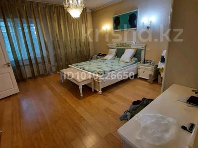 3-комнатная квартира · 114 м² · 4/5 этаж, Шагабутдинова — Угол ул.Толе би за 450 000 ₸ в Алматы, Алмалинский р-н