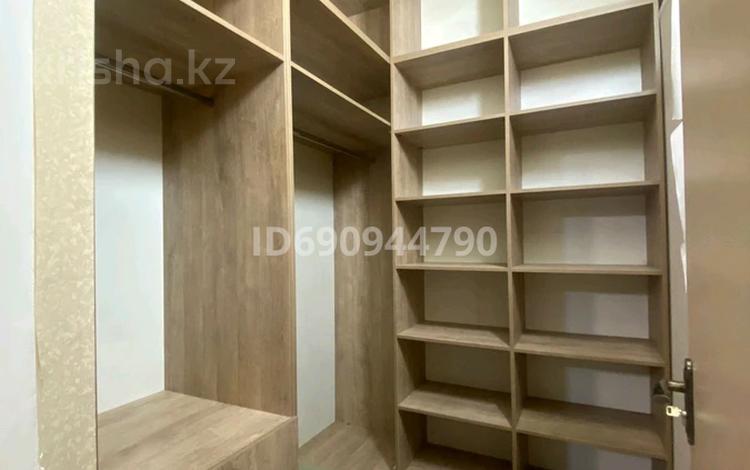 1-бөлмелі пәтер · 40.5 м² · 4/9 қабат, мкр Тастак-2 8 — Ул.Нургиса Тілендиев пересечение Даргамыжская, бағасы: 235 000 ₸ в Алматы, Алмалинский р-н — фото 2