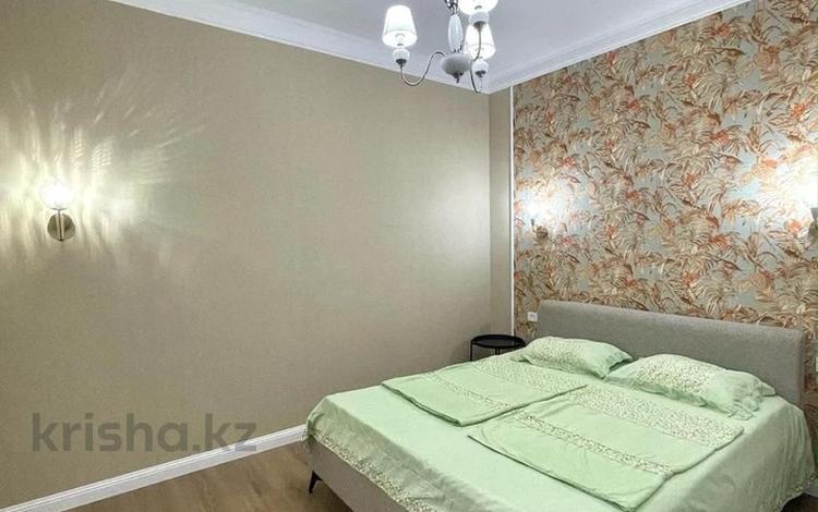 2-комнатная квартира · 58 м² · 6/14 этаж, 17-й мкр 6 за 350 000 ₸ в Актау — фото 2