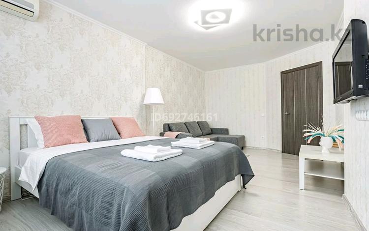 1-комнатная квартира · 40 м² · 7/10 этаж, Туран 40/2 за 13 000 〒 в Астане, Есильский р-н — фото 7