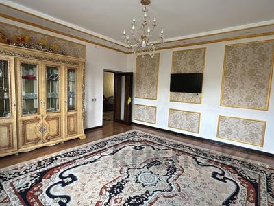 Жеке үй · 5 бөлме · 170 м² · 10 сот., мкр. Алмагуль, Суйеугали Ыбыраева 12, бағасы: 28.5 млн 〒 в Атырау