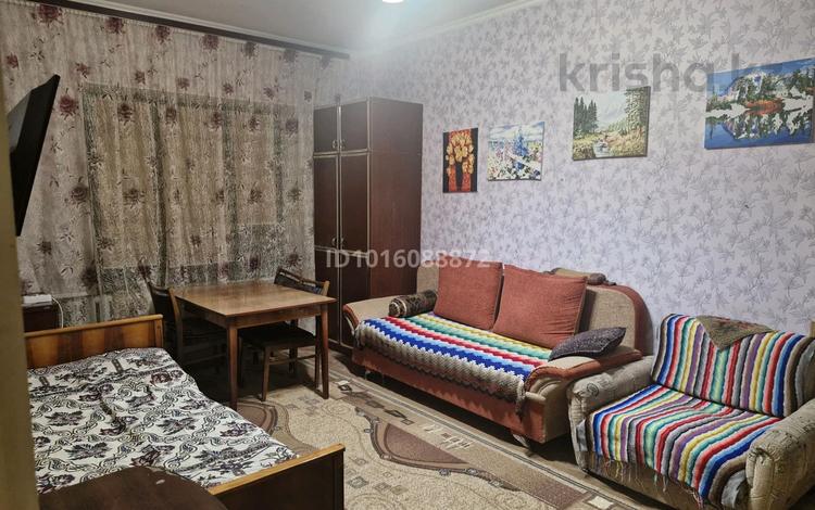 1-комнатная квартира · 35.6 м² · 3/5 этаж, мкр Алатау 14 за 80 000 ₸ в Таразе — фото 2