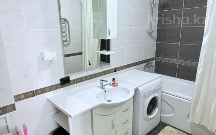 2-бөлмелі пәтер · 56.9 м² · 17/24 қабат, Сарайшык 5 Б — В р-не. Гимназия № 17., бағасы: 35 млн ₸ в Астане, Есильский р-н — фото 2