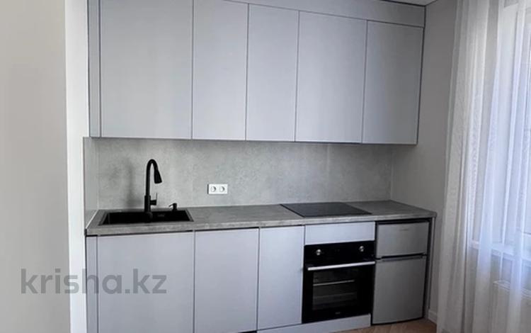 1-комнатная квартира · 33 м² · 5/12 этаж, Райымбека 210 за 300 000 ₸ в Алматы, Алмалинский р-н — фото 2