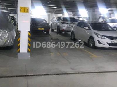 Паркинг · проспект Кабанбай Батыра 60/20 за 20 000 〒 в Астане, Есильский р-н