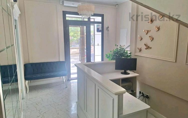 Салоны красоты, студии · 170 м² за 900 000 ₸ в Астане, Сарыарка р-н — фото 2