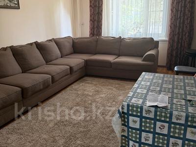 Пәтерлер в Алматы: 3-бөлмелі пәтер · 72 м² · 2/5 қабат, Гагарина 181, бағасы: 380 000 〒 3-бөлмелі пәтер · 72 м² · 2/5 қабат, Гагарина 181, бағасы: 380 000 〒 в Алматы, Бостандыкский р-н