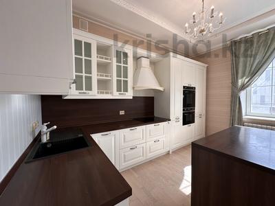 5-комнатная квартира · 213 м² · 5/6 этаж, Романтиков 27 — Шарля де Голля за 134.5 млн ₸ в Астане, Алматы р-н