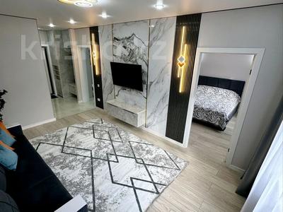 2-бөлмелі пәтер · 52 м² · 6/9 қабат, Райымбек батыра 161Б, бағасы: 300 000 ₸ в 