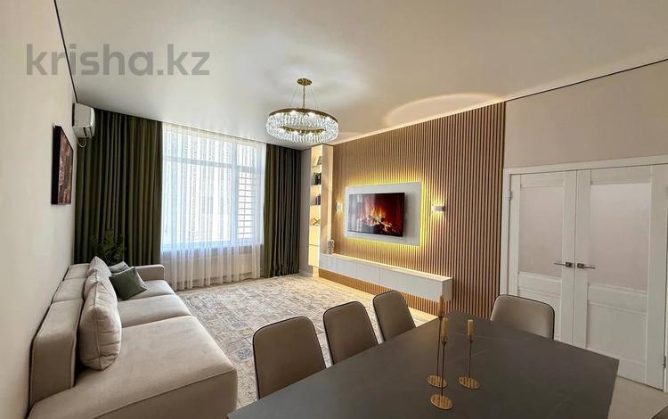 4-бөлмелі пәтер · 130 м² · 4/12 қабат, Керей жанибек хандар 50, бағасы: ~ 118 млн ₸ в Астане, Есильский р-н — фото 2