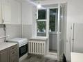 3-комнатная квартира · 66 м² · 1/5 этаж, мкр 4 8 за 22 млн ₸ в Уральске — фото 3
