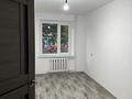 3-комнатная квартира · 66 м² · 1/5 этаж, мкр 4 8 за 22 млн ₸ в Уральске — фото 8