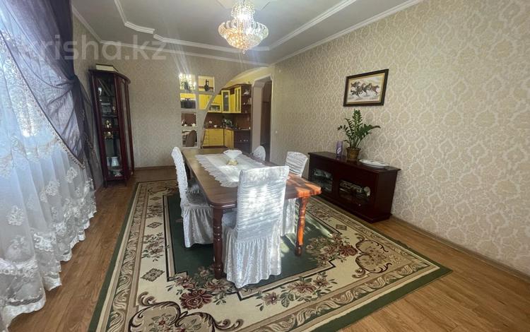 Отдельный дом • 5 комнат • 180 м² • 5.1 сот., Барибаева за 41 млн 〒 в Каскелене — фото 2