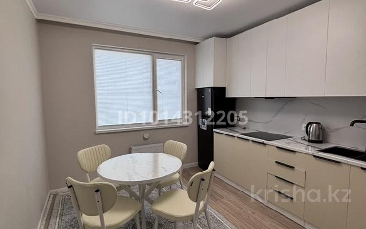 1-комнатная квартира · 38 м² · 2/16 этаж, мкр Шымсити, Квартал 189 7 за 14 500 ₸ в Шымкенте, Абайский р-н — фото 2