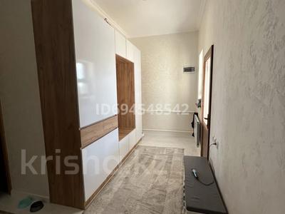 Отдельный дом · 4 комнаты · 200 м² · 10 сот., Мерей 34 ул за 35 млн ₸ в Жанаозен