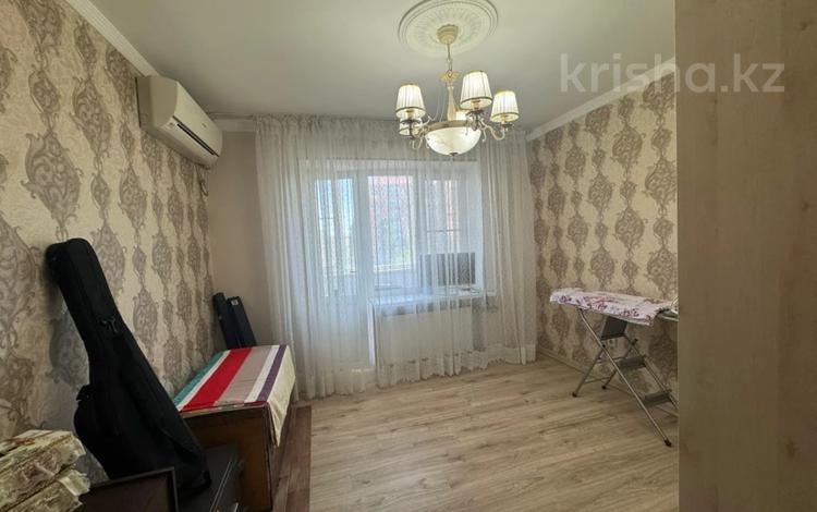 3-бөлмелі пәтер · 73.6 м² · 4/5 қабат, мкр Сары Арка, Сатпаева 5, бағасы: 29 млн ₸ в Атырау — фото 2