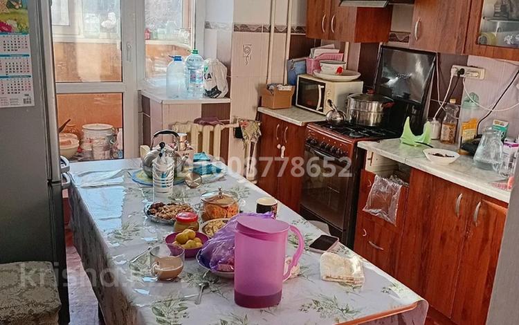 3-бөлмелі пәтер · 72 м² · 3/5 қабат, мкр Астана 4, бағасы: 35 млн ₸ в Уральске — фото 2