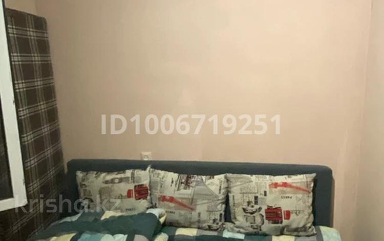 1-бөлмелі пәтер · 15 м² · 2/4 қабат, мкр Таугуль-1 6/1, бағасы: 135 000 ₸ в Алматы, Ауэзовский р-н — фото 2