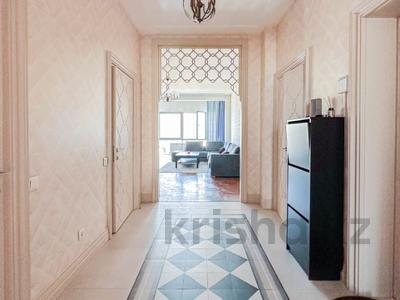 2-бөлмелі пәтер · 105 м² · 15/20 қабат, Снегина 32/1 — Достык, бағасы: 95 млн ₸ в Алматы, Медеуский р-н
