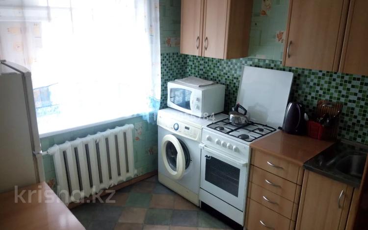 1-комнатная квартира · 33 м² · 4/4 этаж, проспект Абая 60 — Манаса за 250 000 ₸ в Алматы, Алмалинский р-н — фото 2