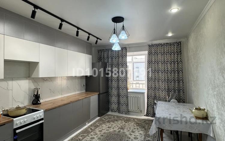 3-комнатная квартира · 90.5 м² · 10/10 этаж, Ахмет Байтурсынулы 43, 43/2, 43/3, 43/4, блок 1 за 55 млн ₸ в Астане, Алматы р-н — фото 2