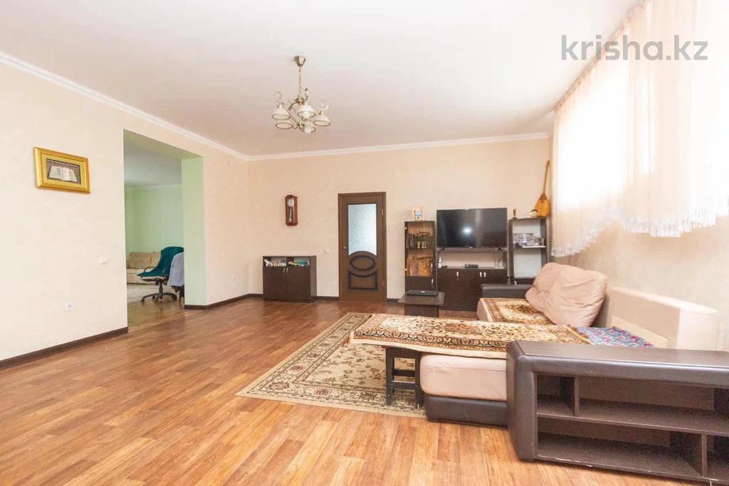 Отдельный дом · 8 комнат · 350 м² · 10 сот.