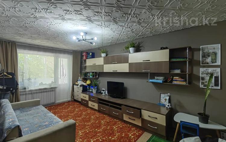 2-бөлмелі пәтер · 44 м² · 2/5 қабат, Михайловка ш/а., Осевая 6 — Кирзавод 3-4, бағасы: 9.9 млн ₸ в Караганде, Казыбек би р-н — фото 2