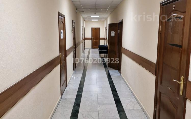 Офисы · 40 м² за 170 000 ₸ в Астане, р-н Байконур — фото 2