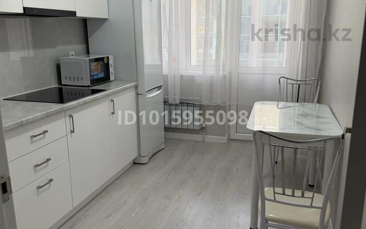 1-комнатная квартира · 38 м² · 5 этаж, Боткина 1/1 — ТЦ Maxima за 280 000 ₸ в Алматы, Жетысуский р-н — фото 2
